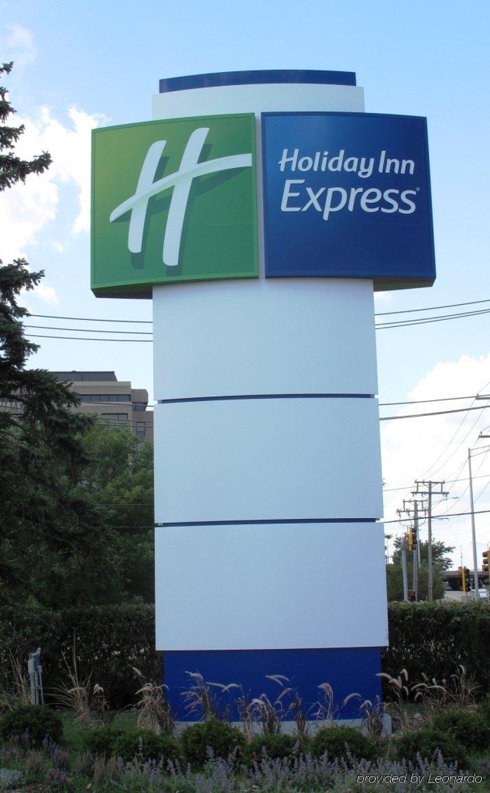 Holiday Inn Express Schaumburg-Rolling Meadows By Ihg Екстериор снимка