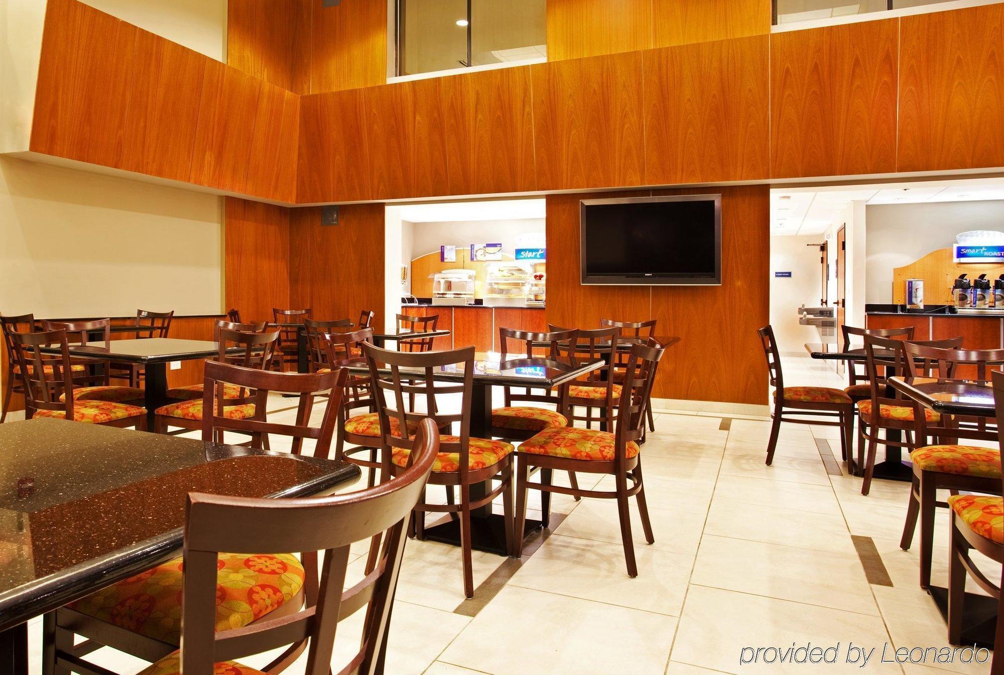 Holiday Inn Express Schaumburg-Rolling Meadows By Ihg Екстериор снимка