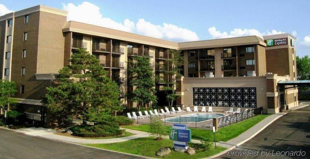 Holiday Inn Express Schaumburg-Rolling Meadows By Ihg Екстериор снимка